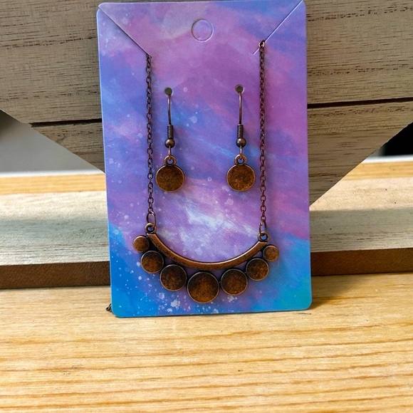 New! Elegant Copper Jewelry Set! - Picture 2 of 3